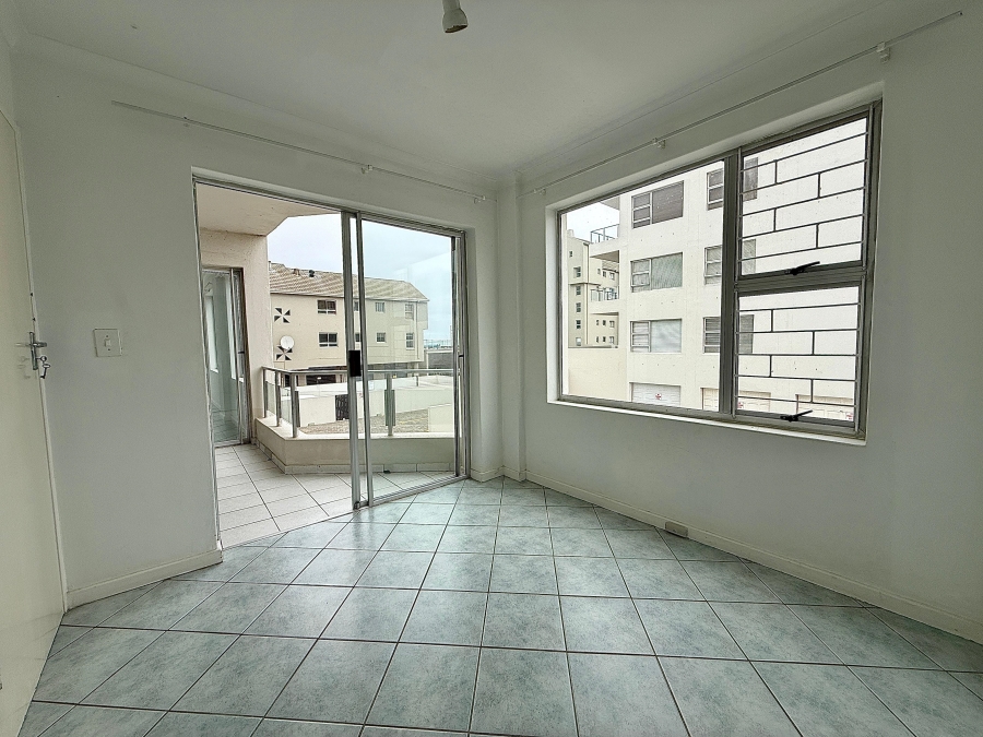 2 Bedroom Property for Sale in Beachfront Western Cape